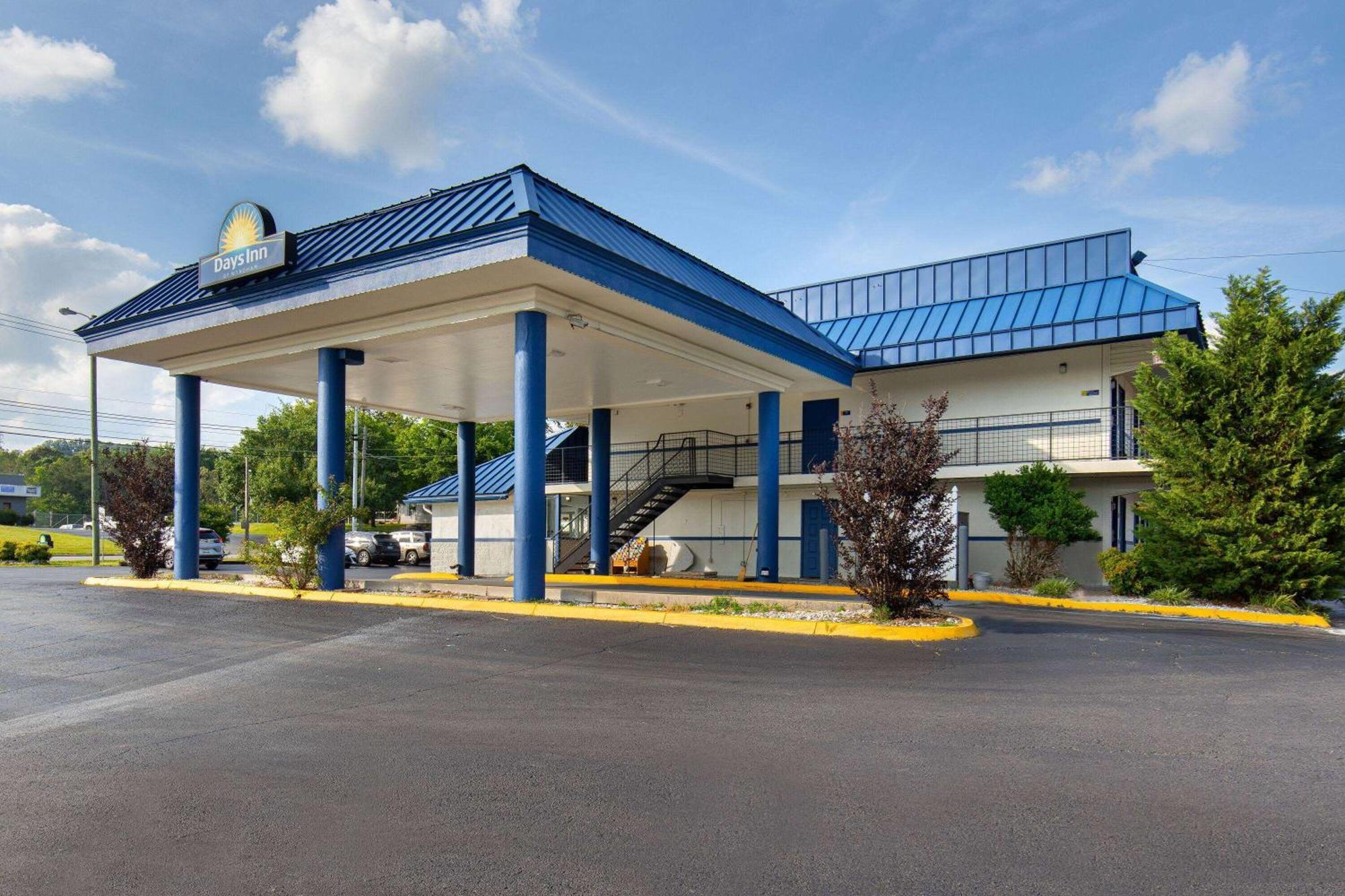 Days Inn By Wyndham Knoxville North Powell Esterno foto